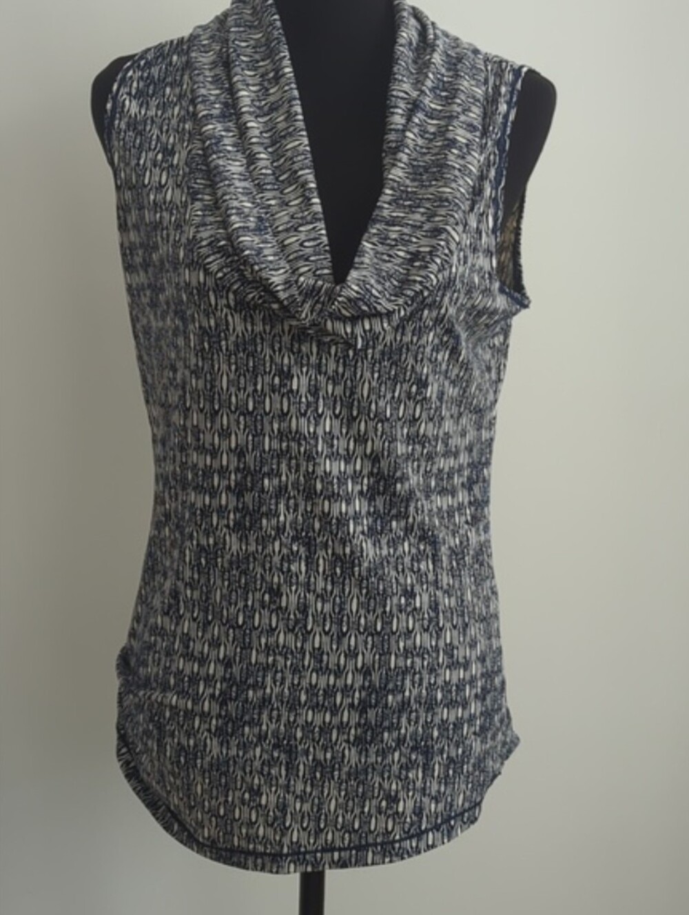 Max Studio Geometric Abstract Navy Print Sleeveless Cowl Neck Blouse LARGE